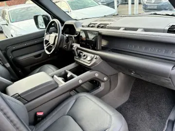 LAND ROVER Defender 110 D250 AWD  X-DYNAMIC  HSE 20 MY25