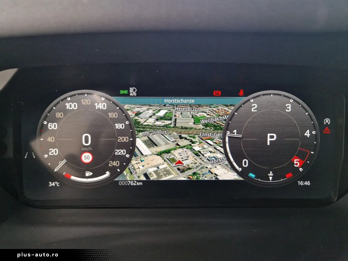 LAND ROVER Defender 110 D250 X-Dynamic SE