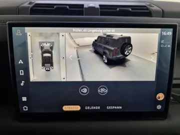 LAND ROVER Defender 110 D250 X-Dynamic SE