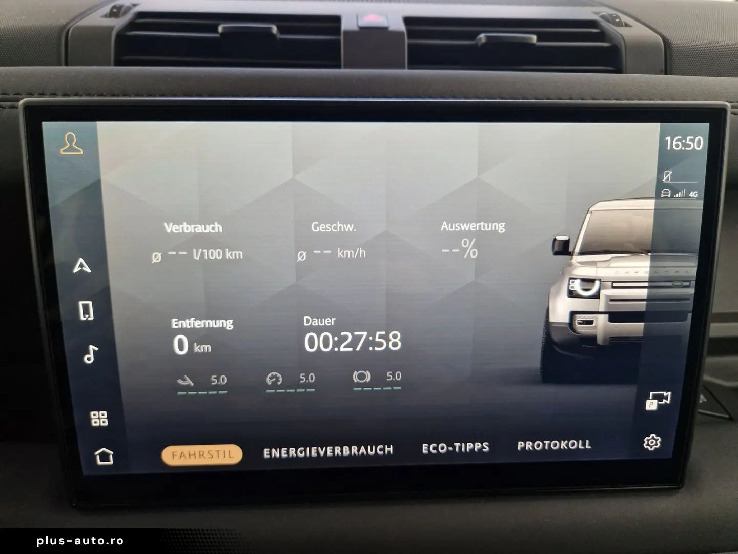 LAND ROVER Defender 110 D250 X-Dynamic SE