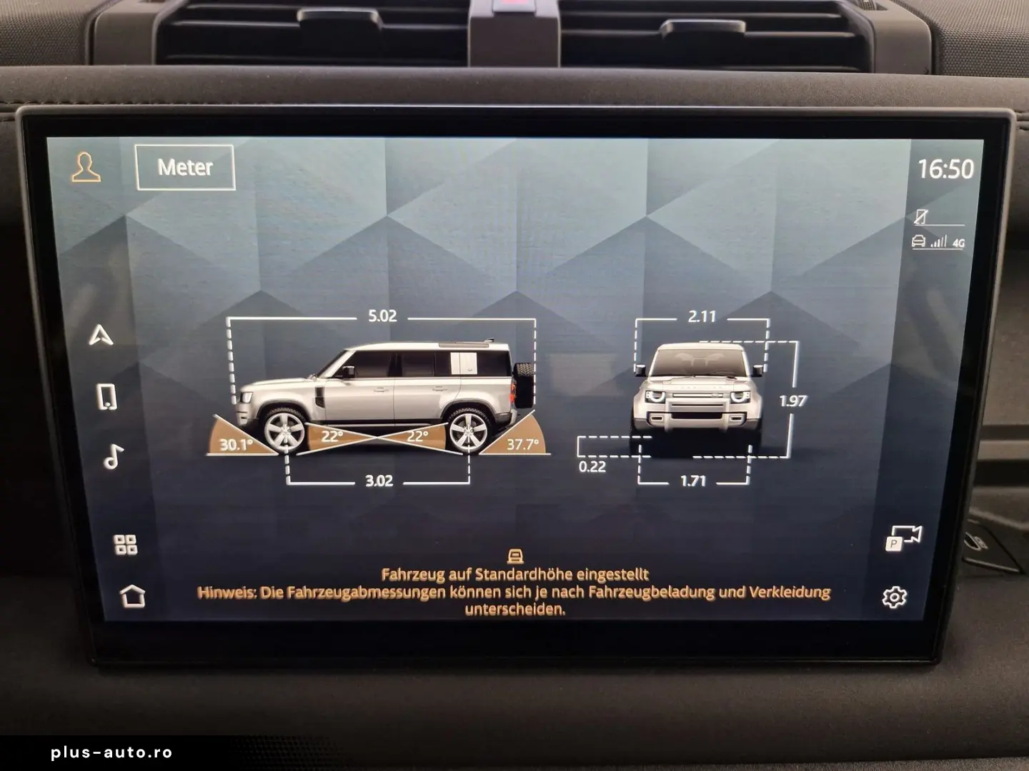 LAND ROVER Defender 110 D250 X-Dynamic SE
