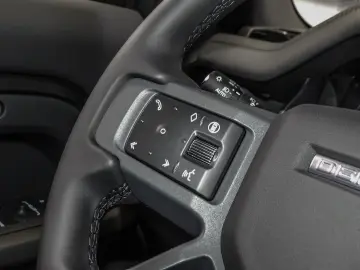 LAND ROVER Defender 110 X-Dynamic SE D250 Mild-Hybrid EU6e