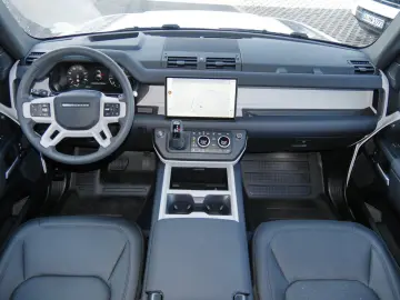 LAND ROVER Defender 110 X-Dynamic SEbis2029Garantie