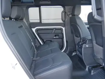 LAND ROVER Defender 110 X-Dynamic SEbis2029Garantie