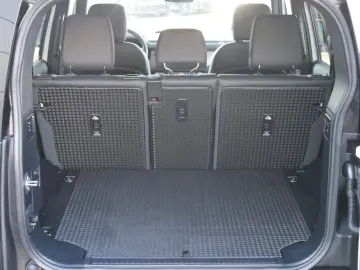 LAND ROVER Defender 110 X-Dynamic SEbis2029Garantie