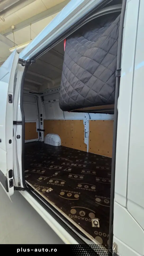 RENAULT MASTER 2.3 dCi 180 3 5t L3H1 Front Basis