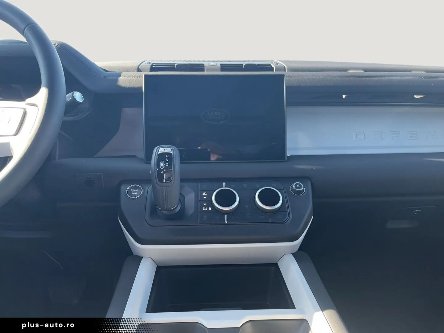 LAND ROVER Defender 110 X-Dynamic SE 3.0 D300 Mild-Hybrid E
