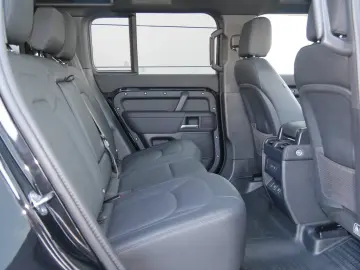 LAND ROVER Defender 110 X-Dynamic SEHeadUpPano