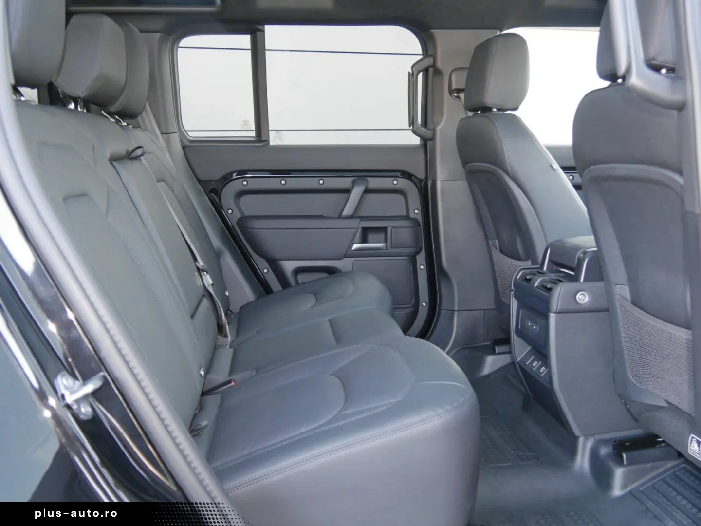 LAND ROVER Defender 110 X-Dynamic SEHeadUpPano