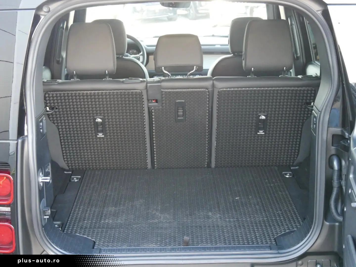 LAND ROVER Defender 110 X-Dynamic SEHeadUpPano