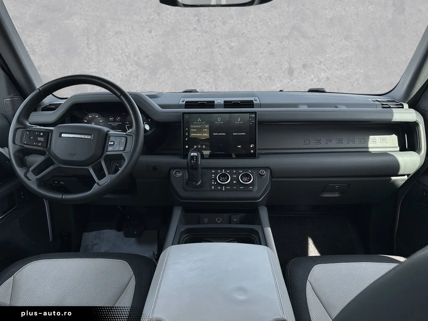 LAND ROVER Defender 110 D300 X-Dynamic HSE  Standh HuD AHK