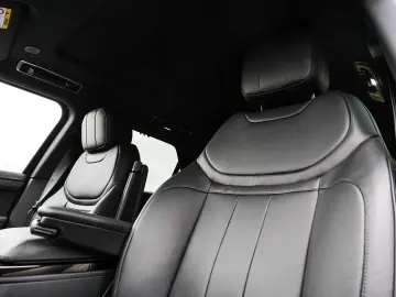 LAND ROVER Range Rover Sport D300 3.0 Dynamic HSE