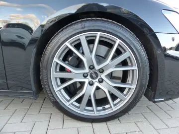 AUDI A6 Avant V6 3.0 TDI quattro Tiptronic  LED B&O