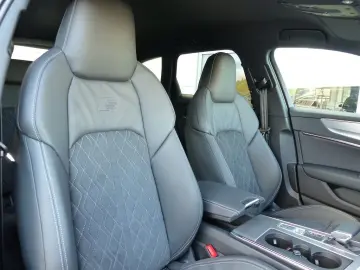AUDI A6 Avant V6 3.0 TDI quattro Tiptronic  LED B&O