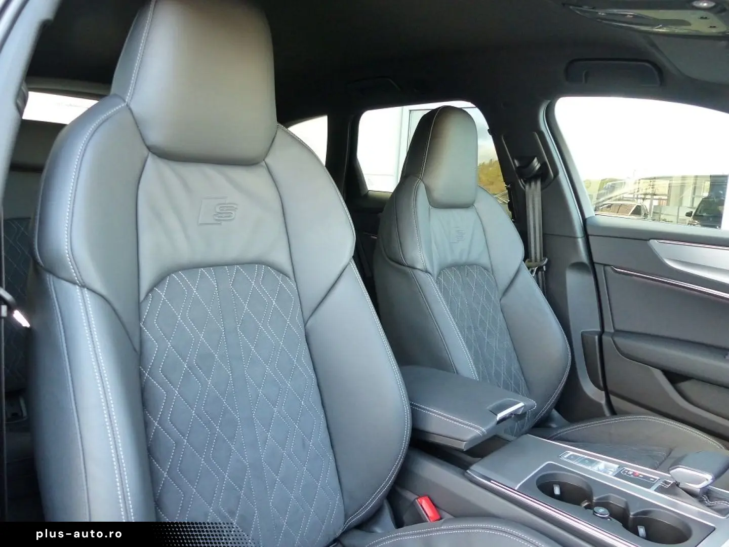 AUDI A6 Avant V6 3.0 TDI quattro Tiptronic  LED B&O