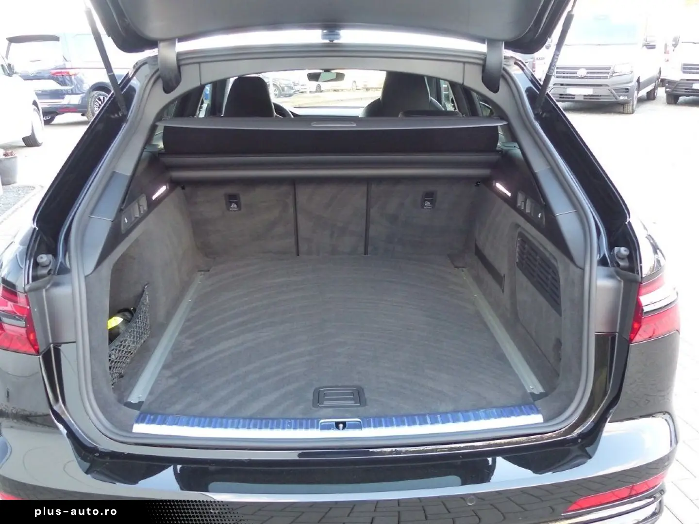 AUDI A6 Avant V6 3.0 TDI quattro Tiptronic  LED B&O