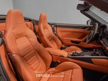 Porsche 992 Turbo S Cabrio PTS CARBON AERO MASS. MY26