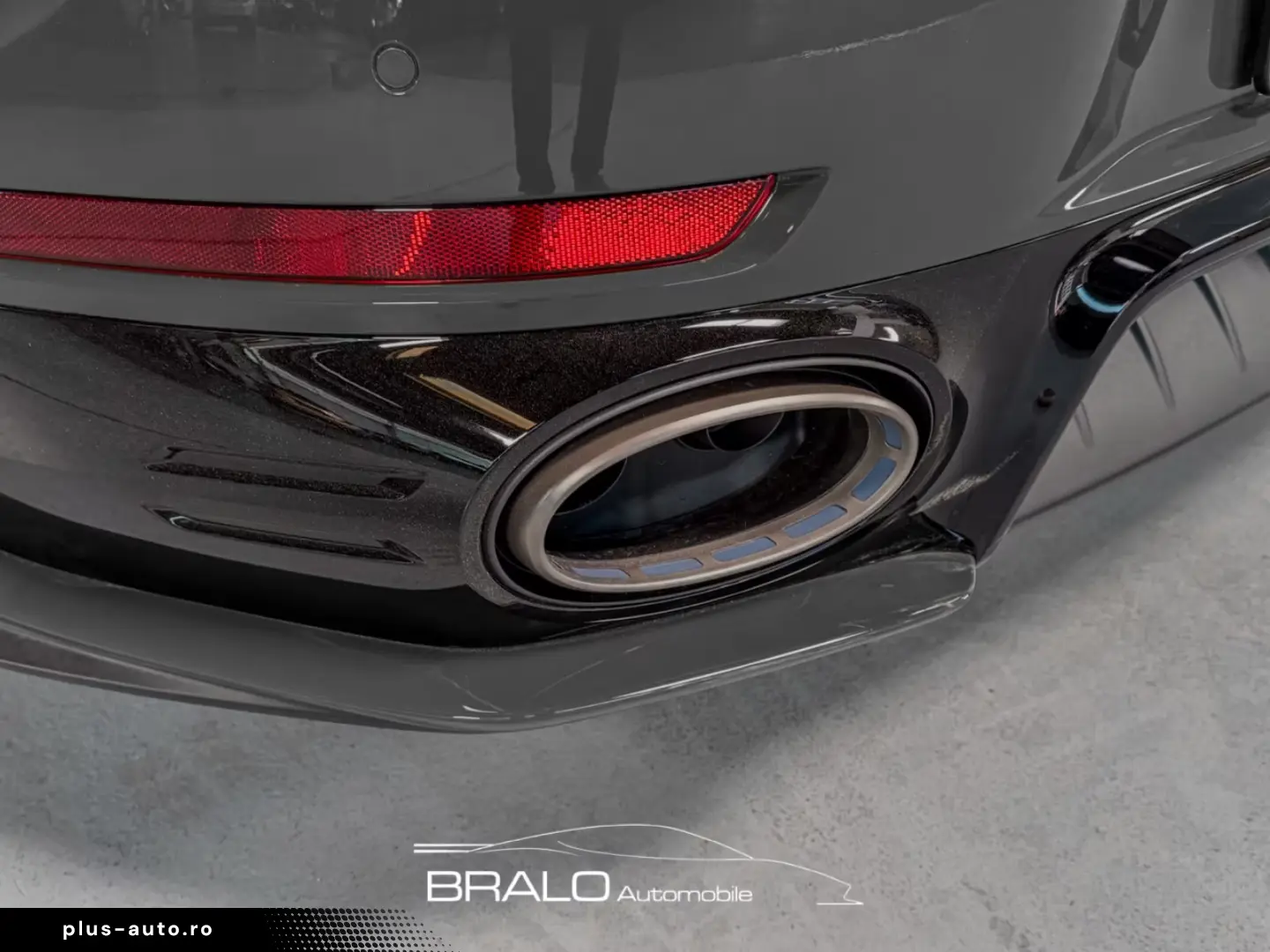 Porsche 992 Turbo S Cabrio PTS CARBON AERO MASS. MY26