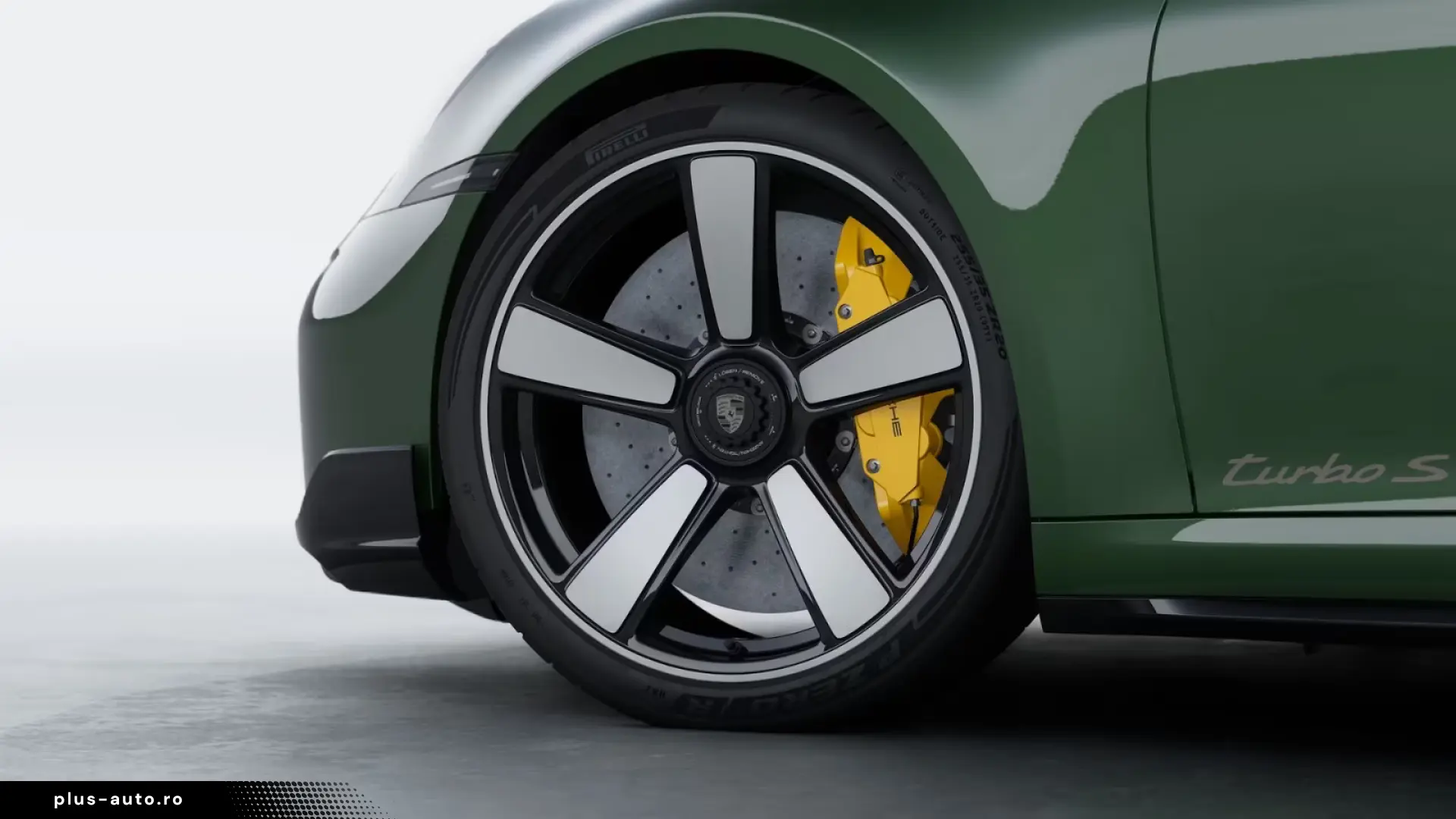 Porsche 911 Turbo S 992.2 Burmester Exclusive STOCK