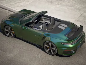 Porsche 911 Turbo S 992.2 Burmester Exclusive STOCK