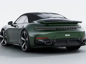 Porsche 911 Turbo S 992.2 Burmester Exclusive STOCK