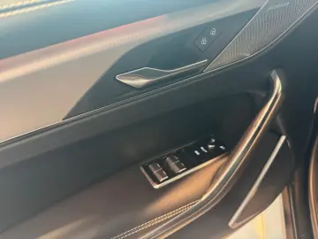 JAGUAR F-Pace D200 AWD R-Dynamic SE  Meridian ACC Memor