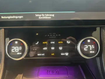 JAGUAR F-Pace D200 AWD R-Dynamic SE  Meridian ACC Memor