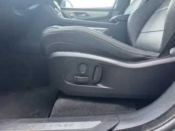 JAGUAR F-Pace D200 AWD R-Dynamic SE  Meridian ACC Memor