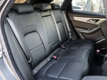 JAGUAR F-PACE D200 S AWD Schiebedach  el. AHK  12 3  TF