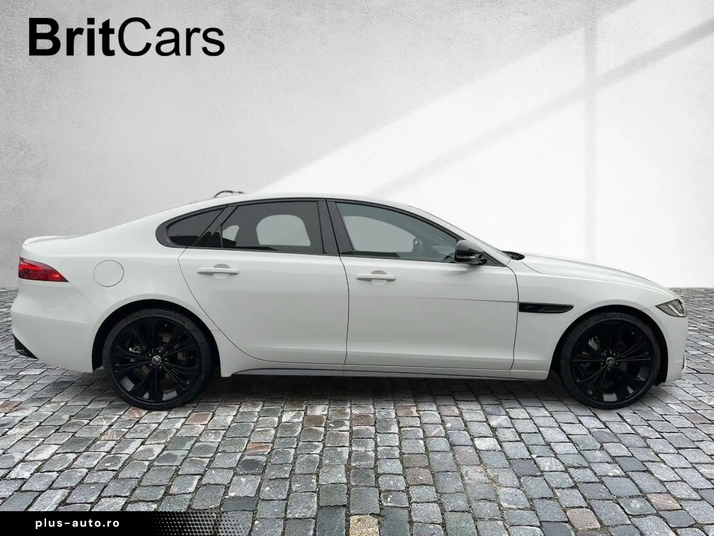 JAGUAR XF Diesel D200 R-Dynamic SE WinterPak Pano 20&hellip;