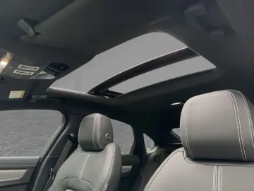 JAGUAR XF Diesel D200 R-Dynamic SE WinterPak Pano 20&hellip;