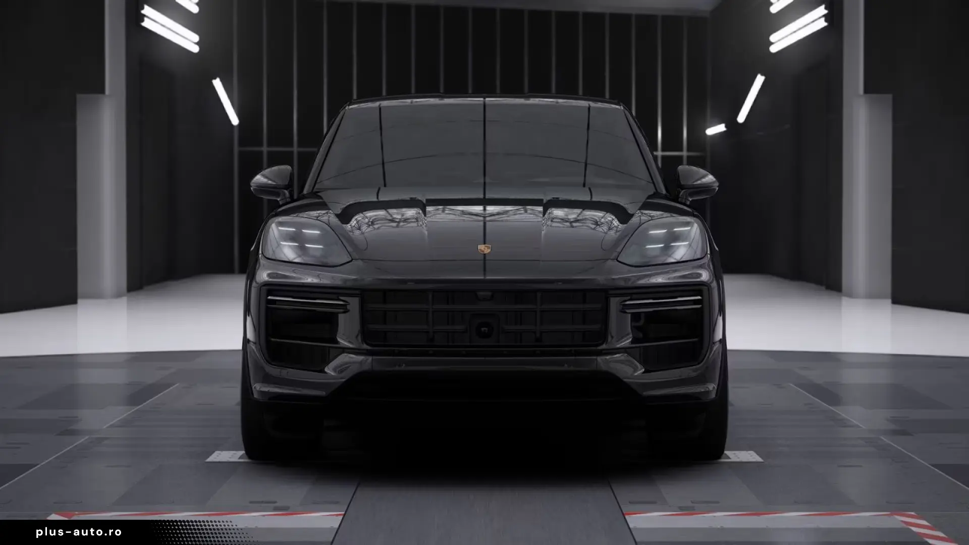 Porsche Cayenne Turbo E-Hybrid Coupe mit GT-Paket   PDCC