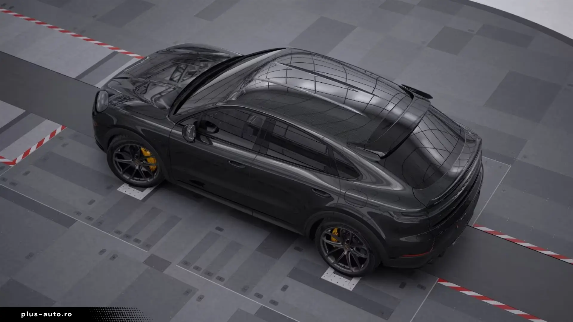 Porsche Cayenne Turbo E-Hybrid Coupe mit GT-Paket   PDCC