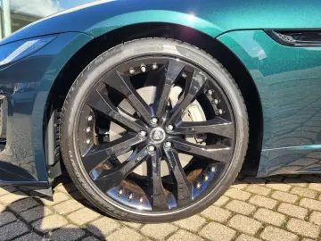 JAGUAR F-Type P300 R-Dynamic Coupé Black-Pack Klima-Pak
