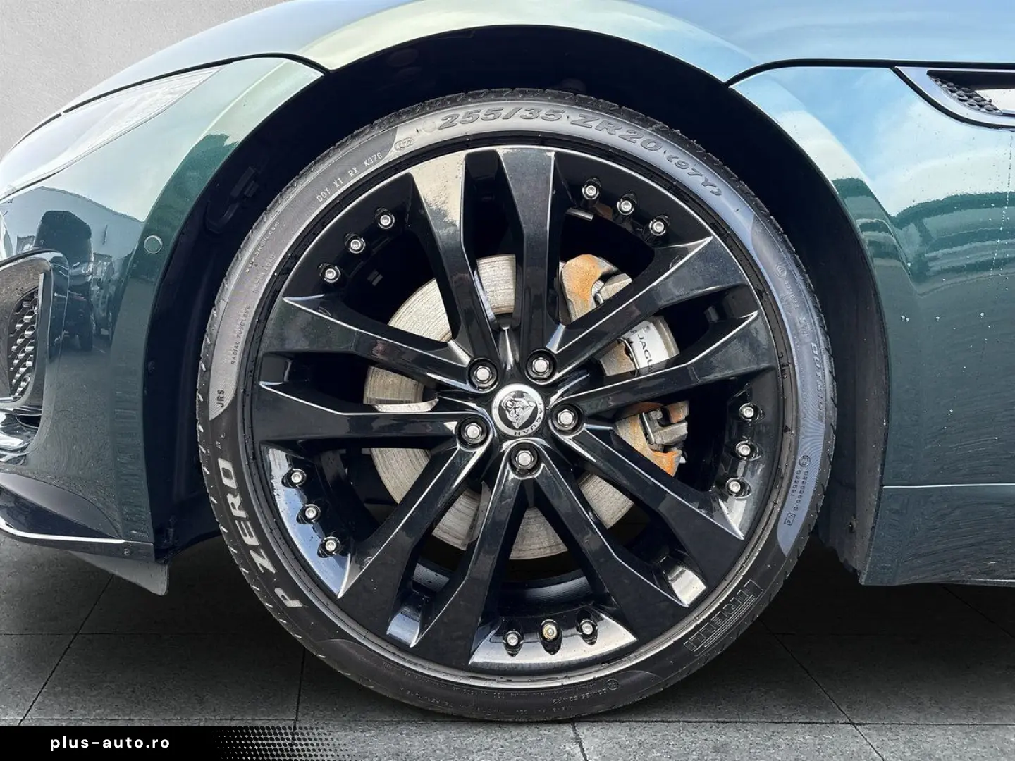 JAGUAR F-Type P300 R-DYNAMIC COUPE SHZ LMF BLACKPACK