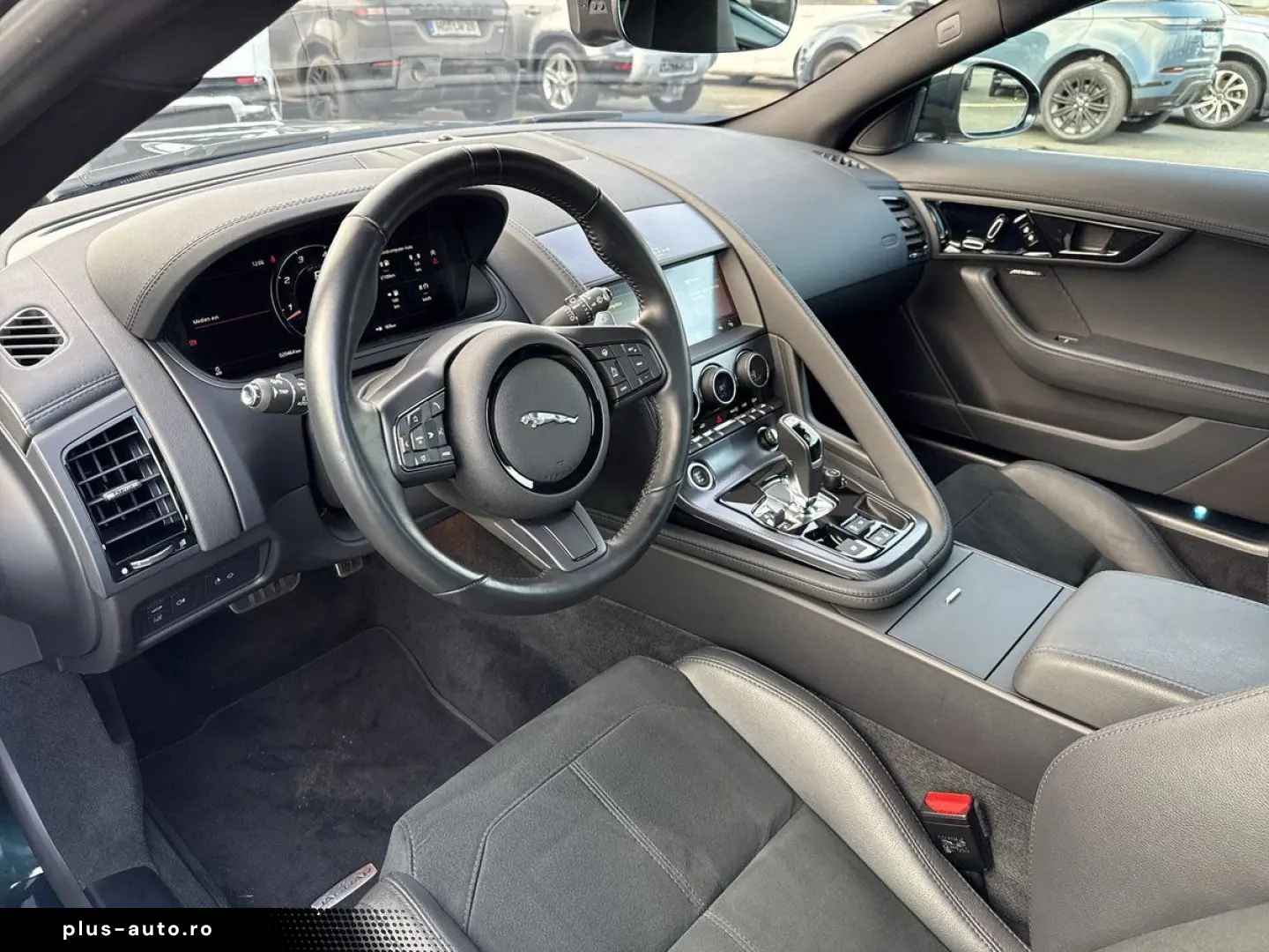 JAGUAR F-Type P300 R-DYNAMIC COUPE SHZ LMF BLACKPACK
