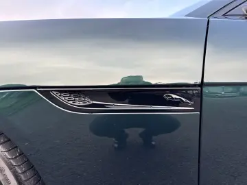 JAGUAR F-Type P300 R-DYNAMIC COUPE SHZ LMF BLACKPACK