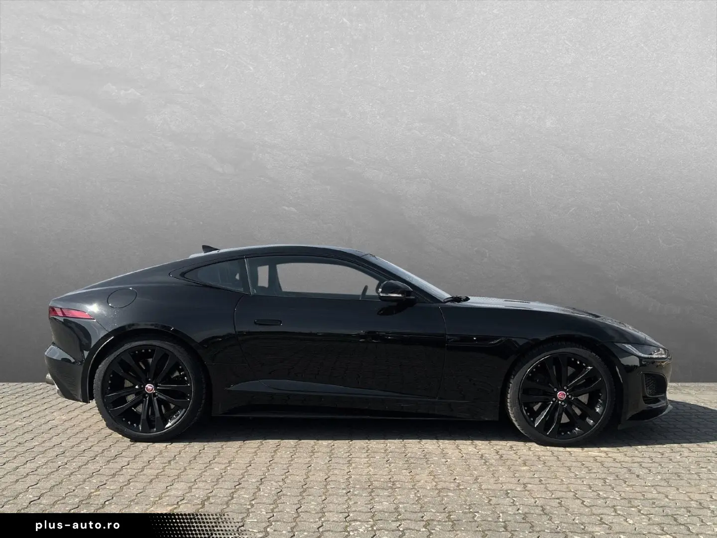 JAGUAR F-Type P450 Coupe R-Dynamic Black  Klima-Paket P