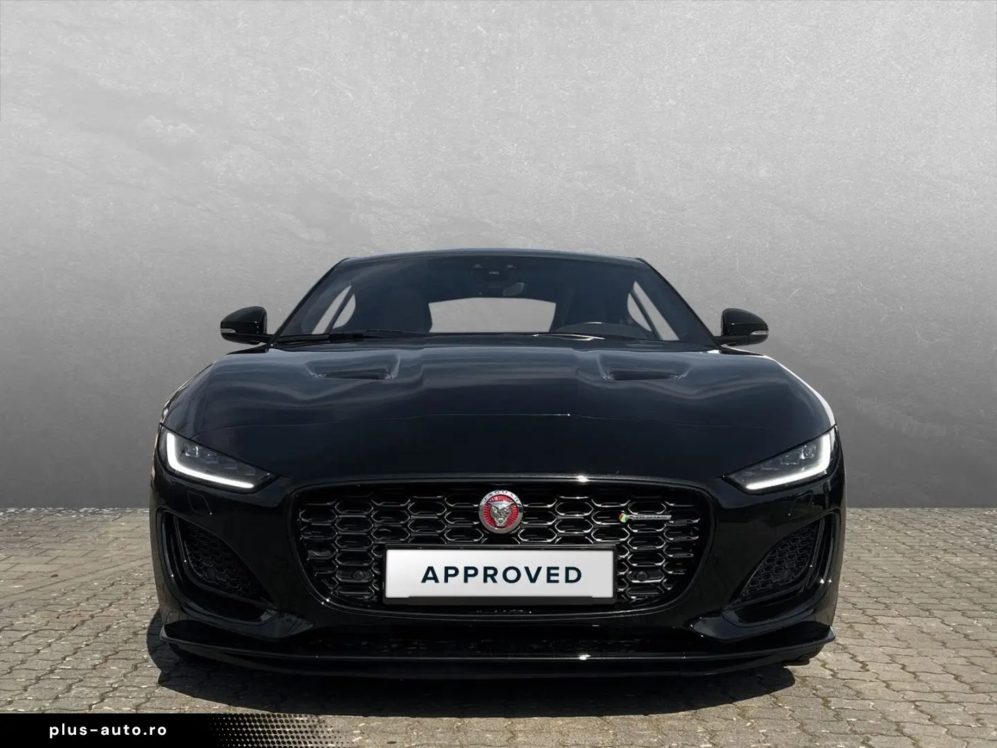 JAGUAR F-Type P450 Coupe R-Dynamic Black  Klima-Paket P