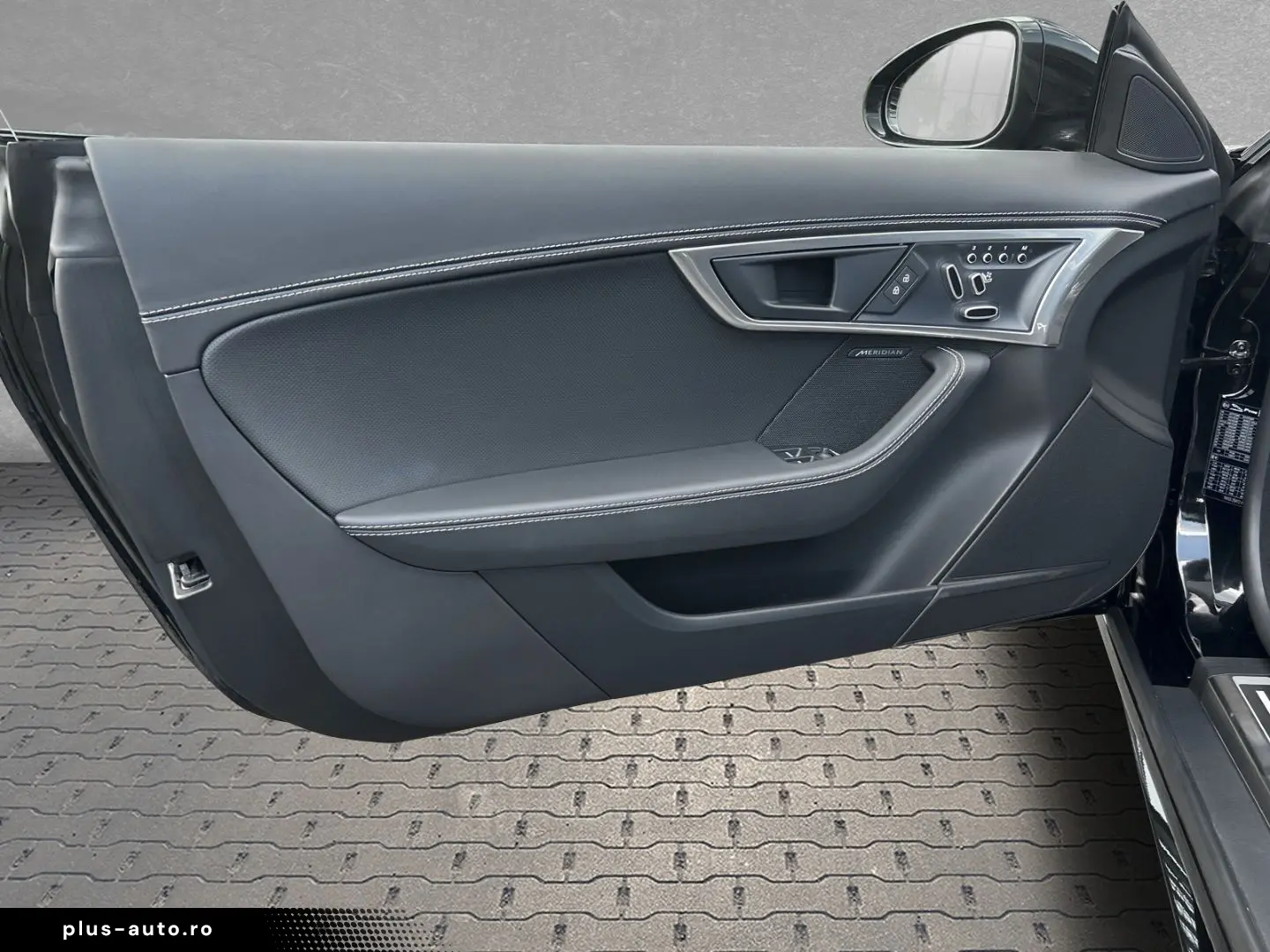 JAGUAR F-Type P575 AWD R Coupe Klima Sitze elektr. Spoi