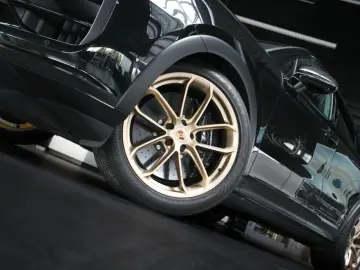 PORSCHE Cayenne Coupe Turbo E-Hybrid mit GT-Paket