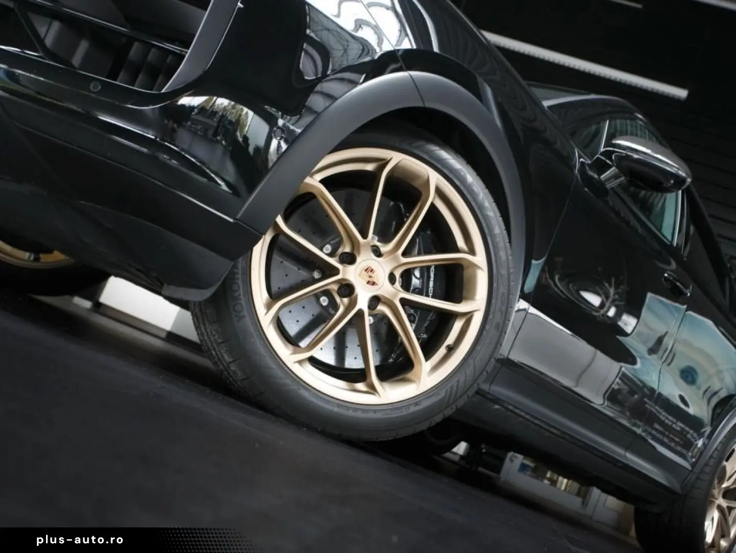 PORSCHE Cayenne Coupe Turbo E-Hybrid mit GT-Paket