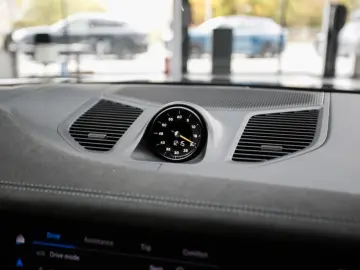 PORSCHE Cayenne Coupe Turbo E-Hybrid mit GT-Paket