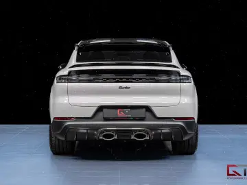 Porsche Cayenne Turbo E-Hyb Coupé GT-package 2026 Crayon