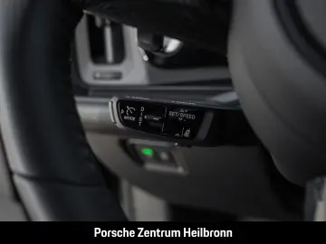 Porsche Cayenne Turbo E-Hybrid Coupe GT-Paket Head-Up