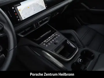 Porsche Cayenne Turbo E-Hybrid Coupe GT-Paket Head-Up