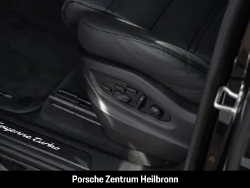 Porsche Cayenne Turbo E-Hybrid Coupe GT-Paket Head-Up