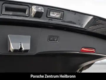 Porsche Cayenne Turbo E-Hybrid Coupe GT-Paket Head-Up