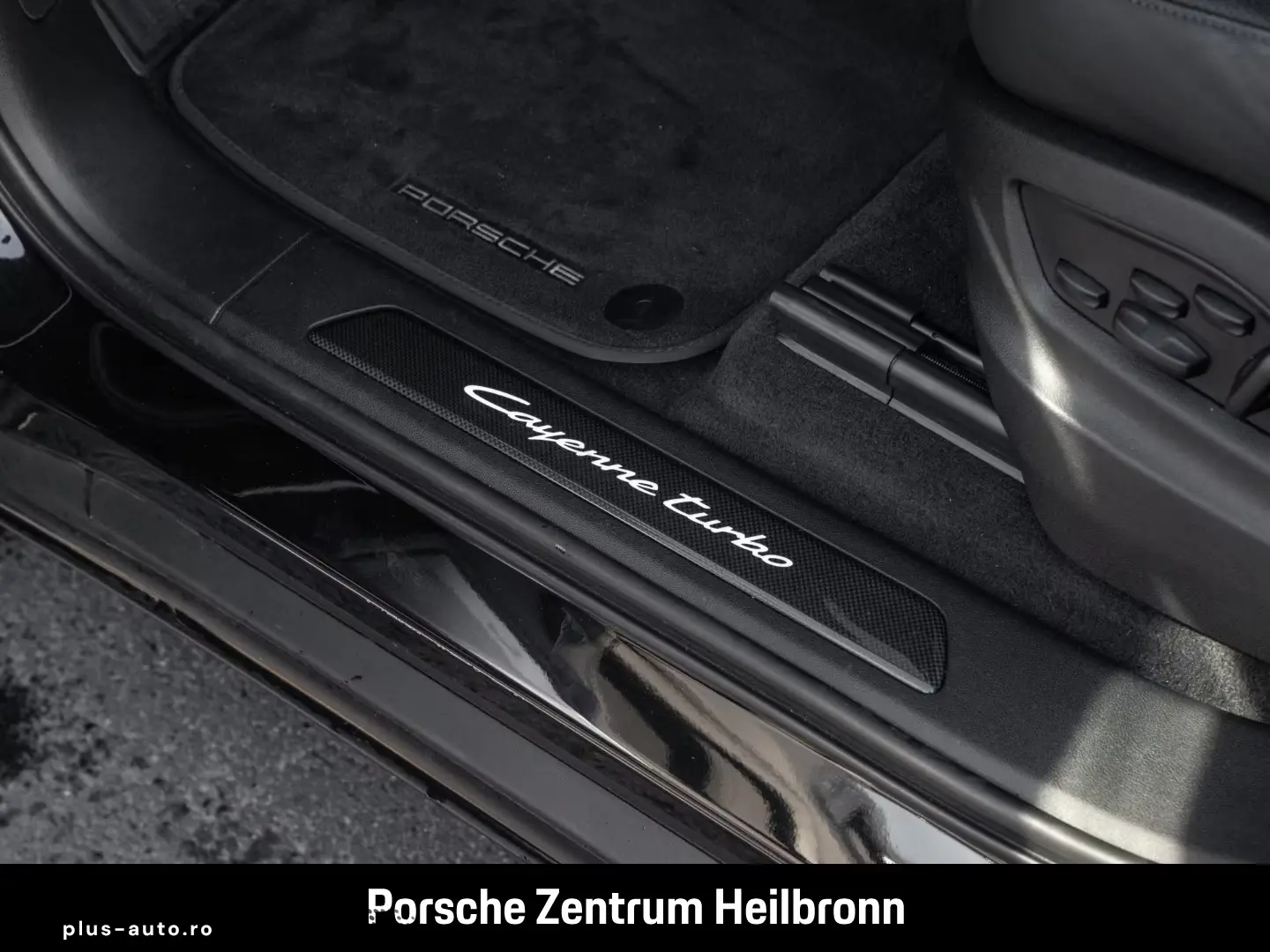 Porsche Cayenne Turbo E-Hybrid Coupe GT-Paket Head-Up