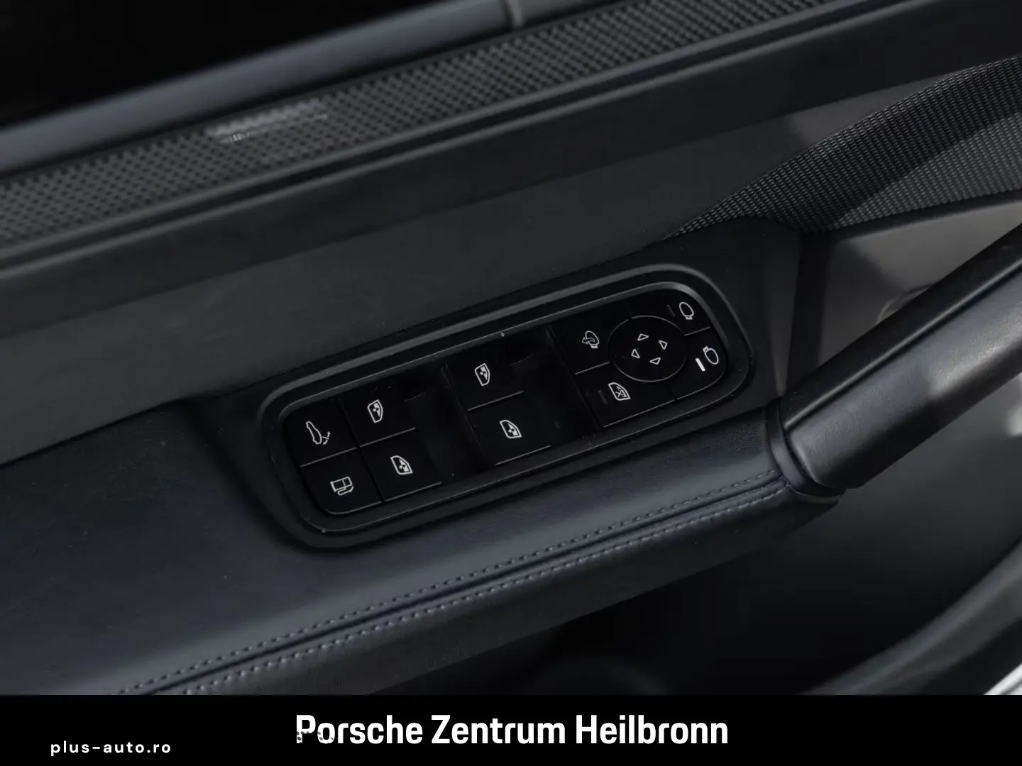 Porsche Cayenne Turbo E-Hybrid Coupe GT-Paket Head-Up